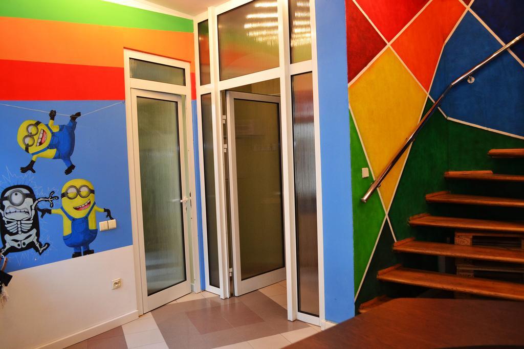 Wanted Hostel Lviv Exterior photo